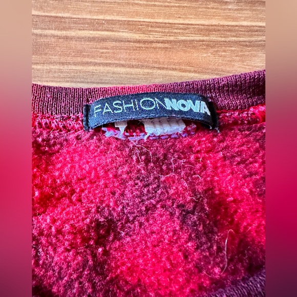 Red Tie Dye Fashion Nova Crew Neck. Size Medium - Picture 3 of 6